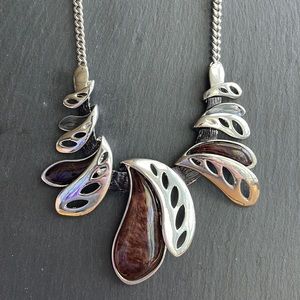 Gorgeous silver and brown necklace